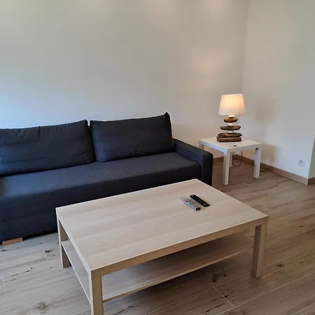 Luxueux Moderne Et Spacieux, Parking